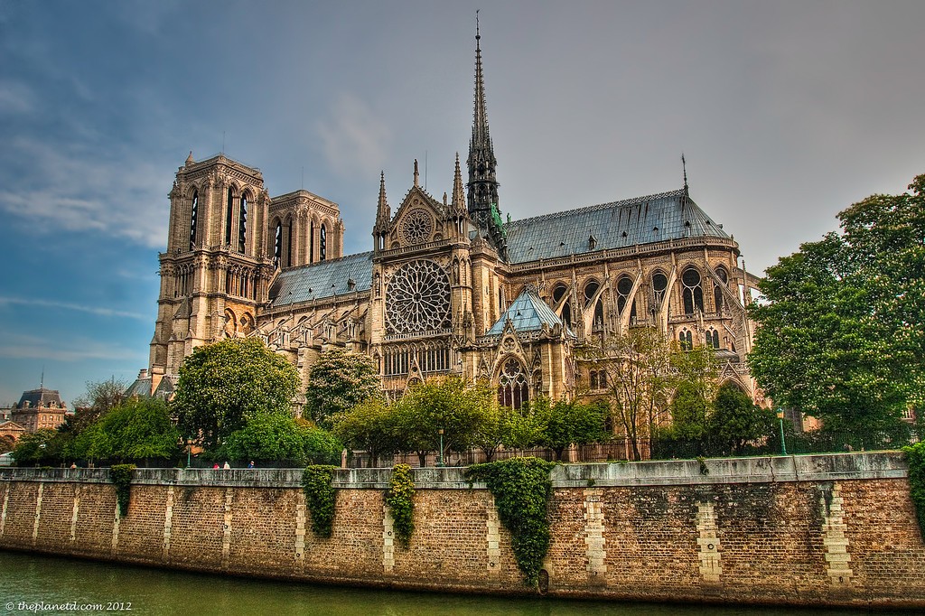 nhà thờ Notre Dame